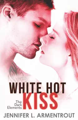 White Hot Kiss, Дженнифер Ли Арментроут